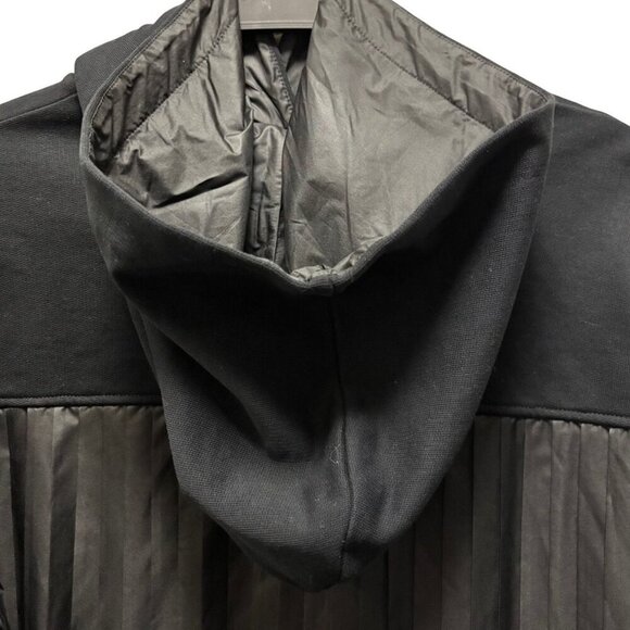 Zara Womens Black Pleated Back Hoodie Sweatshirt With Kangaroo Pocket Size M - Picture 3 of 9